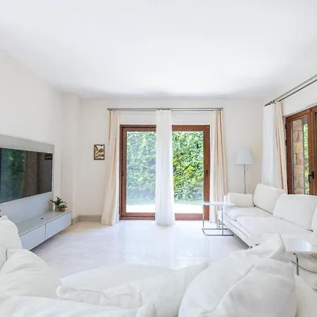 Вилла 4+1 Villa Within Walking Distance To The Sea *